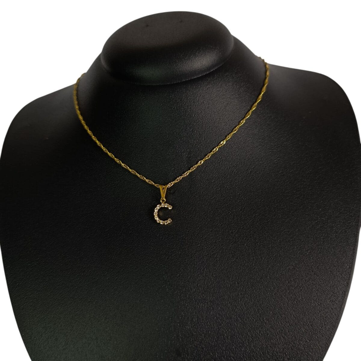 Colar Letra C Dourado Cravejado Folheado
