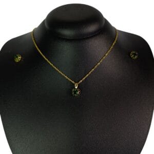 Conjunto Cravejado Verde Escuro Dourado Folheado