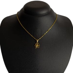Colar Trevo Vazado Dourado Folheado