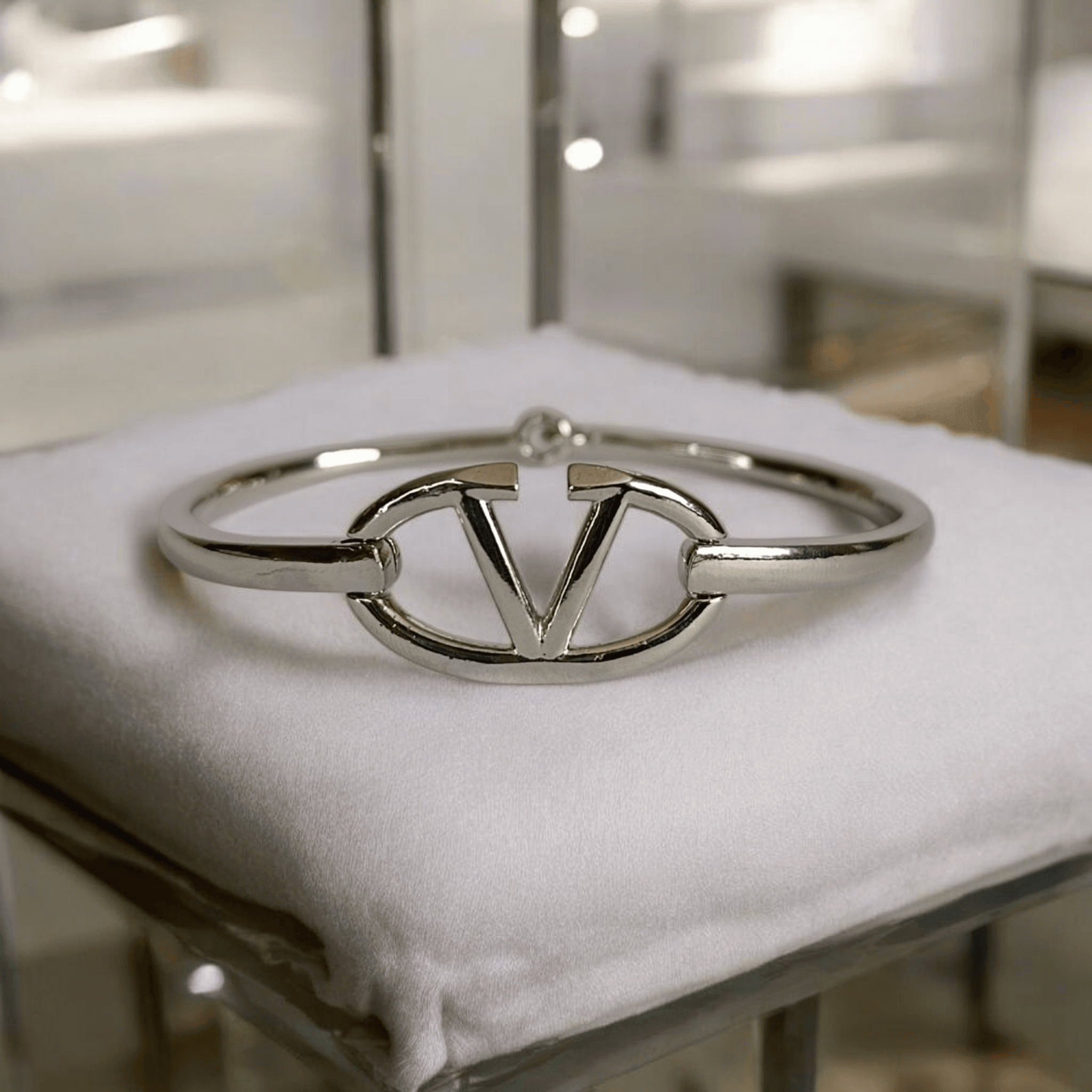 Bracelete Aço Cirúrgico Valentino Prata