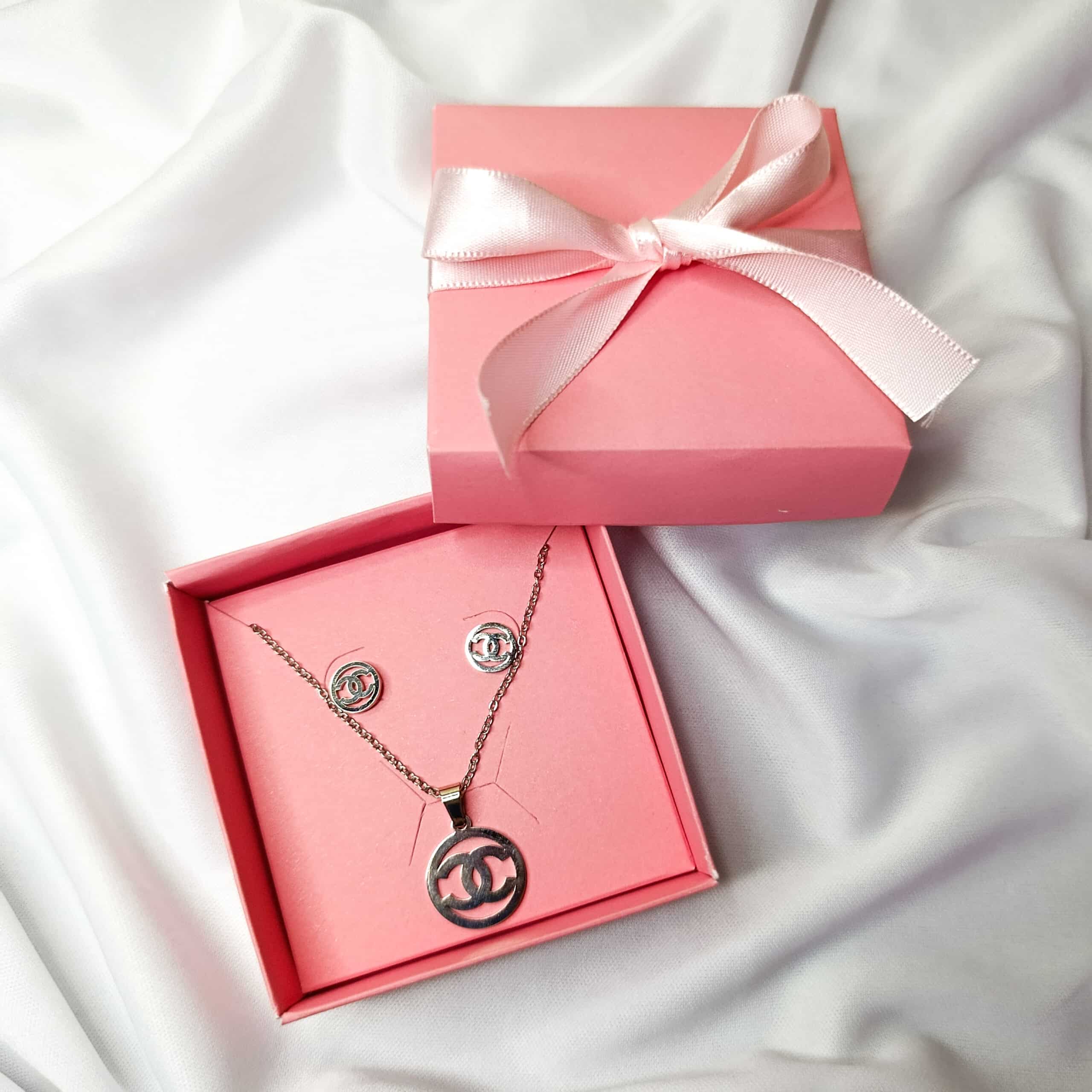 Conjunto Chanel Prata Oval Aço Inoxidável