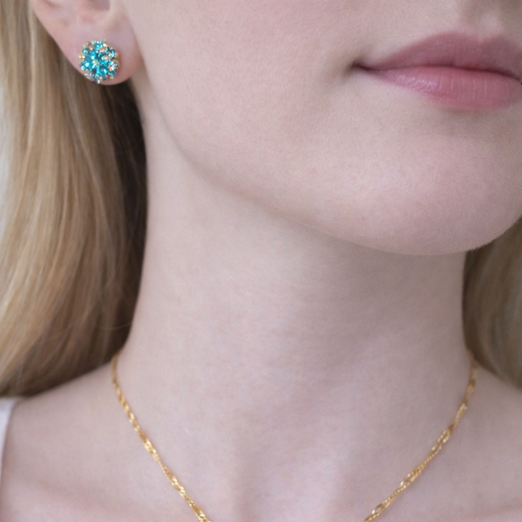 Conjunto Cravejado Azul Claro Dourado Folheado