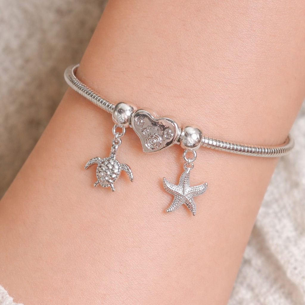 Pulseira Berloque Estrela Do Mar Tartaruga Coração Prata Folheado